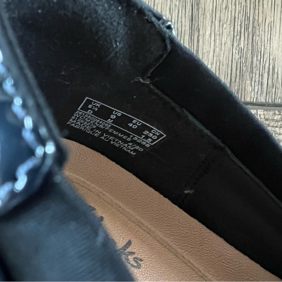 Clarks Navy Blue Flats - Picture 13 of 16